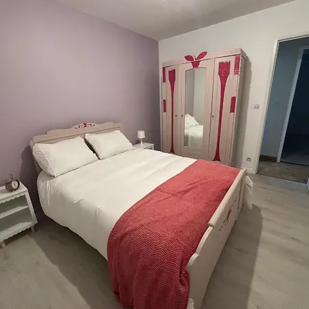 Maison Entiere Circuit 24h Du Mans 3 Apartment *